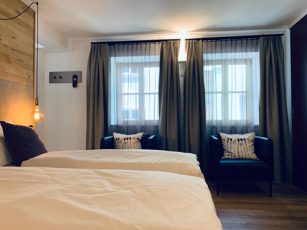 Stadthotel Kachelofen Krumbach Kültér fotó