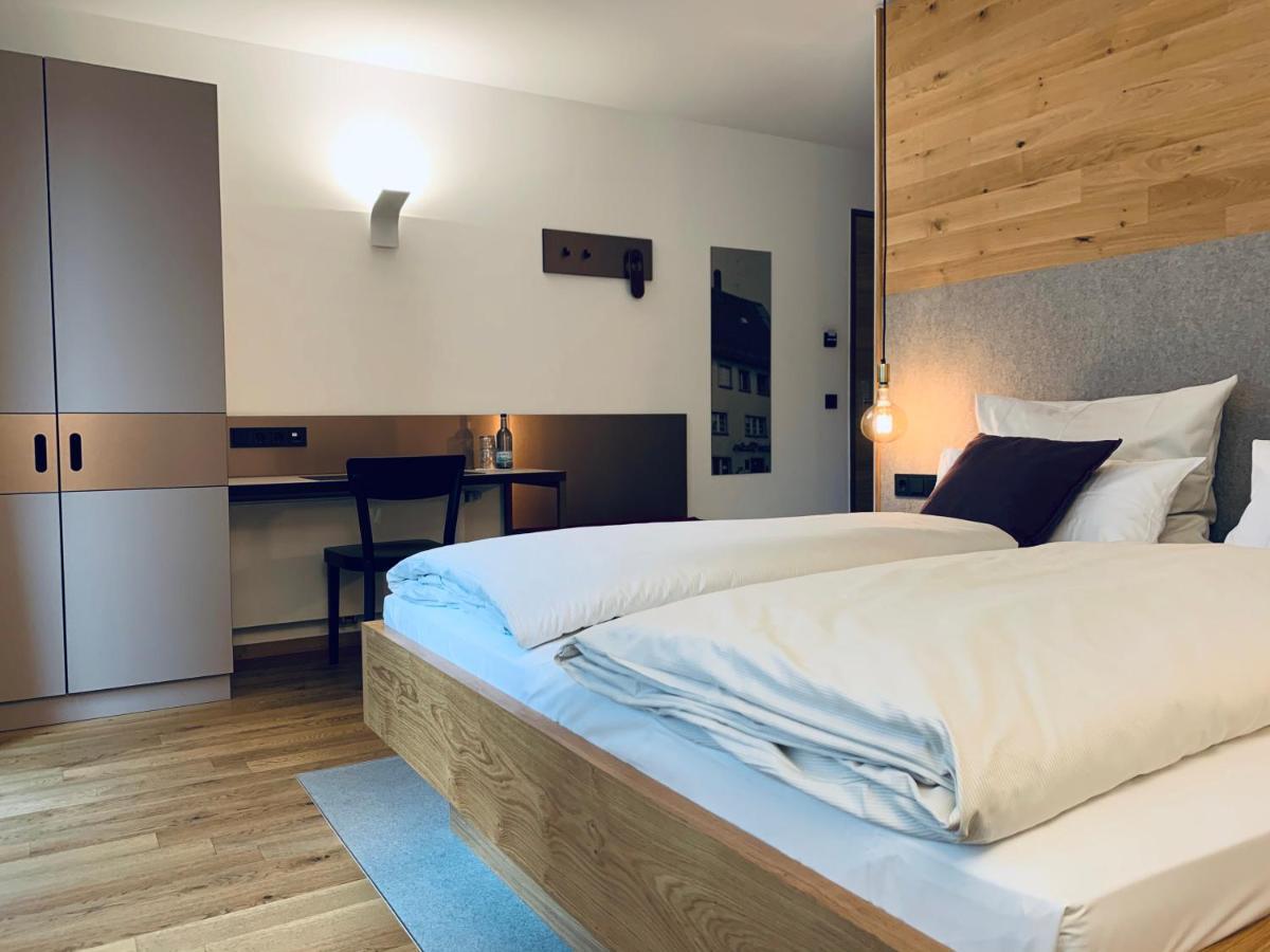 Stadthotel Kachelofen Krumbach Kültér fotó