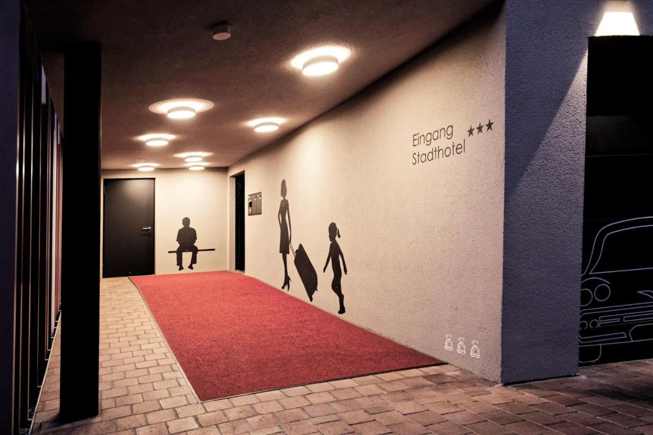 Stadthotel Kachelofen Krumbach Kültér fotó